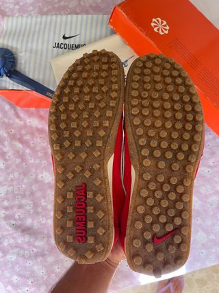 Nike x Jacquemus Moon Shoe Rojo