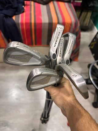 Juego Palos Golf + Putter Nike