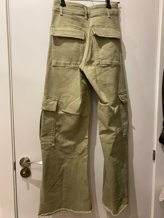 Pantalones cargo verdes