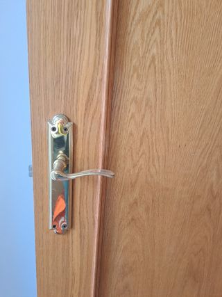 Puertas de madera maciza