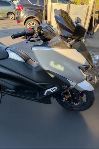 Yamaha T-Max