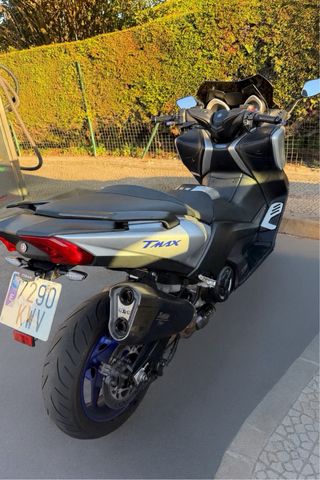 Yamaha T-Max