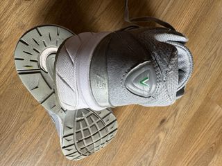 New Balance 990 VEGAN Gris