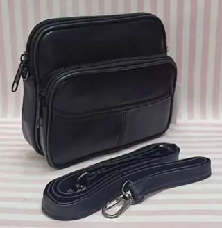 REBAJA! BOLSO RIÑONERA DE PIEL NEGRA. BANDOLERA 