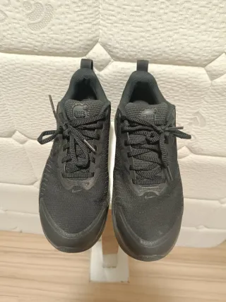 Zapatillas Nike Air Max Nuaxis Negras