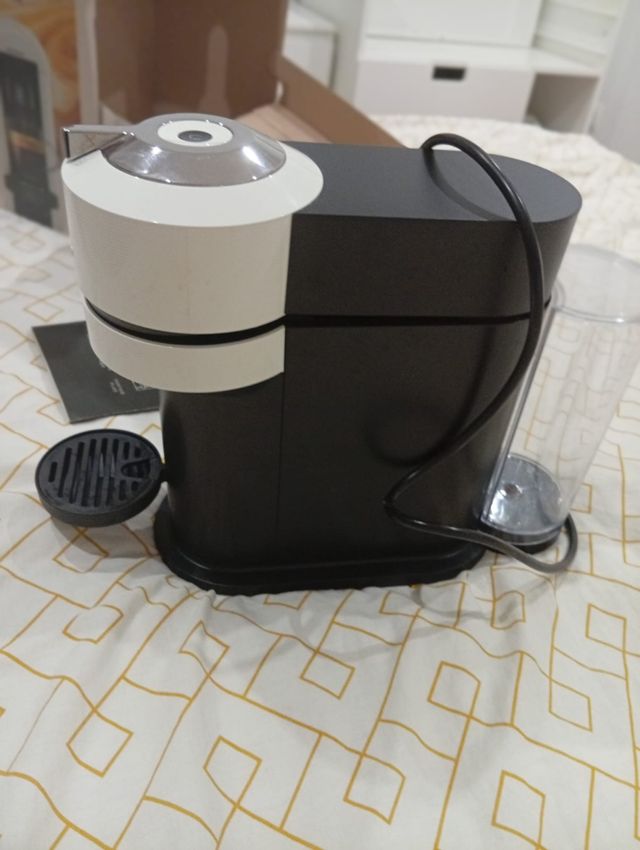 Cafetera Nespresso Vertuo