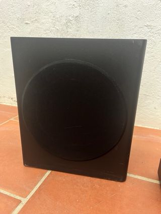 Barra de Sonido y Subwoofer Samsung Negra