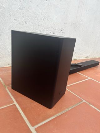 Barra de Sonido y Subwoofer Samsung Negra