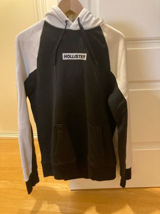 Sudadera Hollister Capucha Negra y Blanca