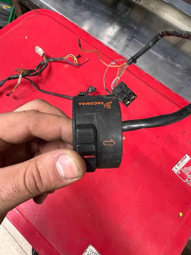 Comandi della luce Derbi Variant