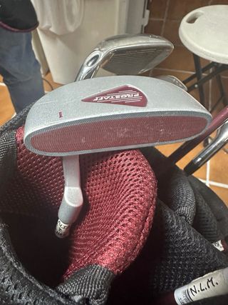 Bolsa de Golf Wilson + Palo Calloway, bolas y ties