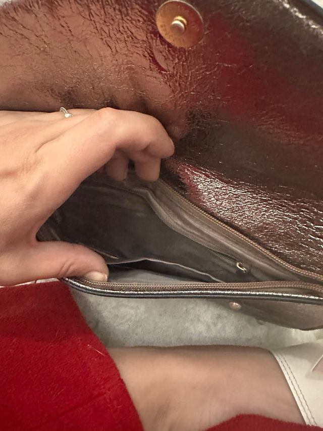 Pochette donna con ape