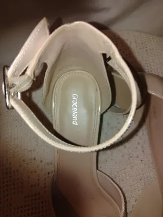Zapatos Graceland tacón beige