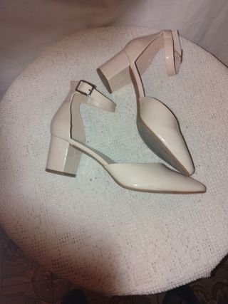Zapatos Graceland tacón beige
