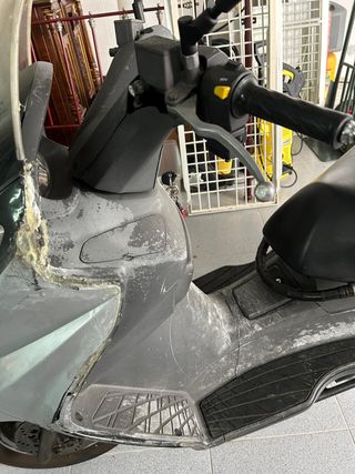 Moto Suzuki Burgman 150