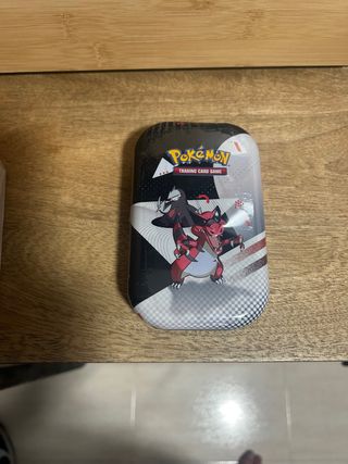 Minilata Fulgor Negro Pokémon TCG