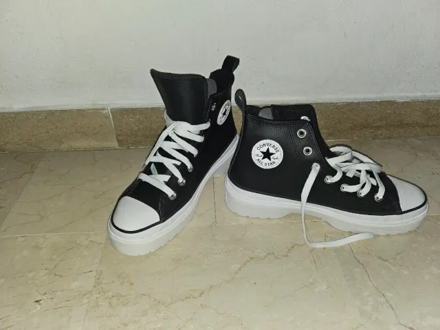 Converse All Star nere e bianche