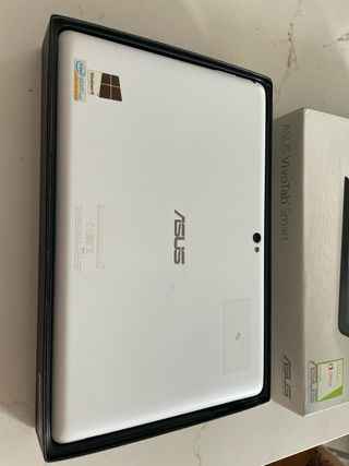 Tablet ASUS VivoTab Smart (Windows 8, LTE)