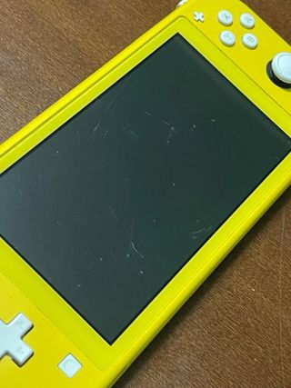 Nintendo Switch Lite Gialla