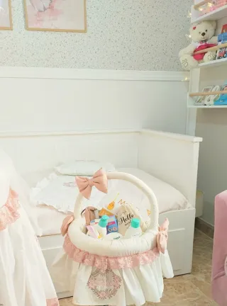 Moisés Minicuna Blanco y Rosa