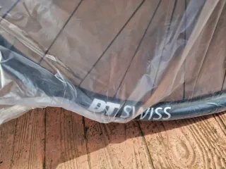 Ruedas DT Swiss Carbono 30mm Hxc1501 nuevas 