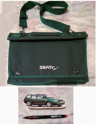 Maletín y libreta SEAT Córdoba Vario