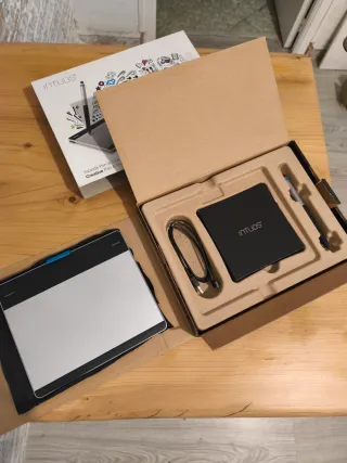 Wacom Intuos Tableta Gráfica