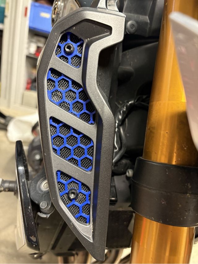 Rejilla Yamaha MT-09