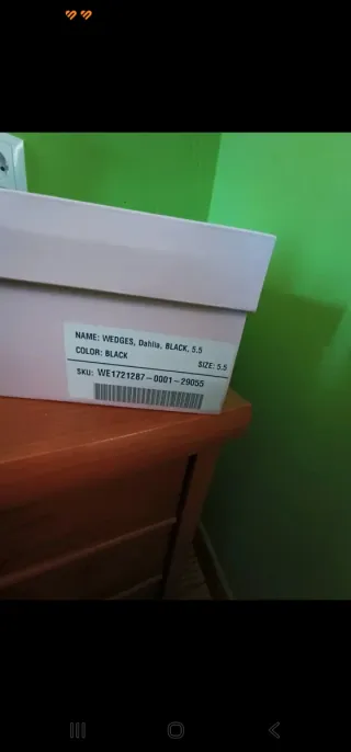 Sandalias de cuña negras