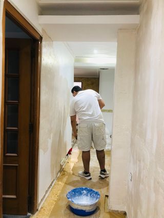 alisados de gotelé
pintura
suelos laminado
pladur 