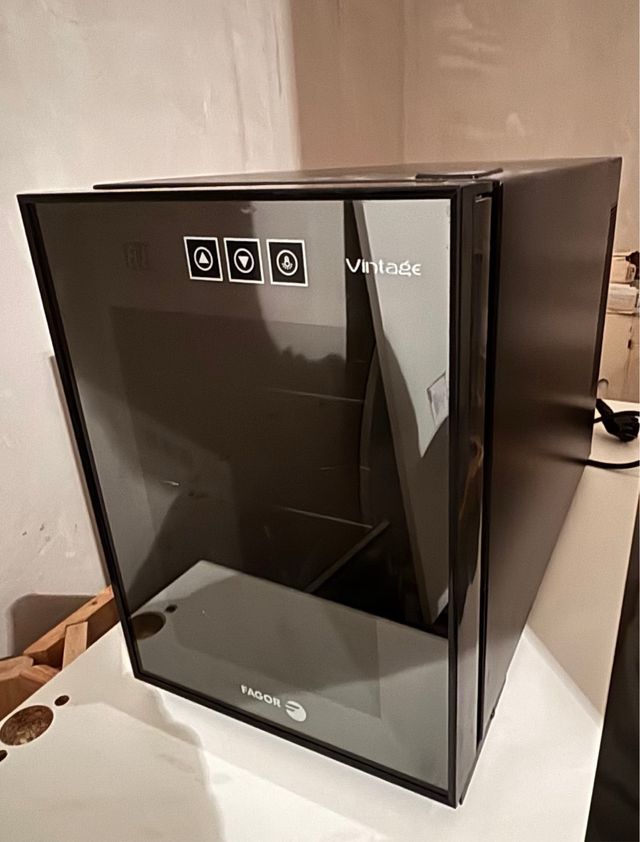 Vinoteca Fagor Vintage 6 botellas