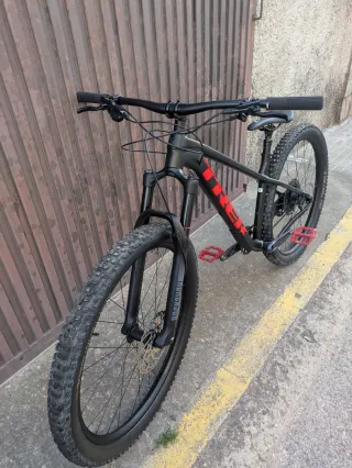 Bicicleta Trek Roscoe 8