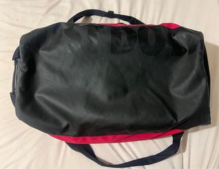 Bolso Deportivo Nike Rosa y Negro 60 L