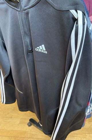 Adidas Climate Chaqueta Negra