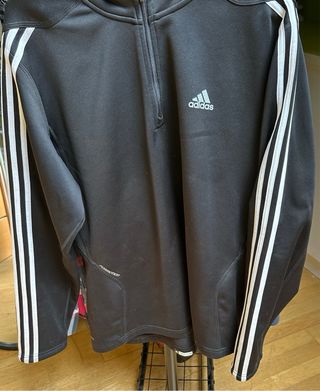 Adidas Climate Chaqueta Negra