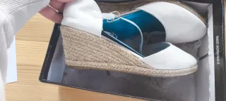 Sandalias cuña blancas