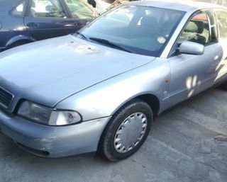 Centralita audi 1828744 028906021bd a4 berlina b5