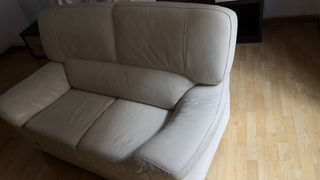 Sofá de piel 2 plazas beige
