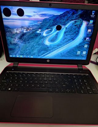 Portátil HP Pavilion 15 Rosa