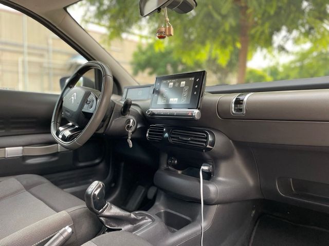 Citroen C4 Cactus 2016 97.000 mil kms.