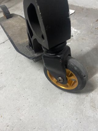 Patineta Patin Negro Dorado