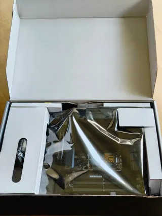 Placa Base ASUS TUF GAMING Z790-PLUS WIFI