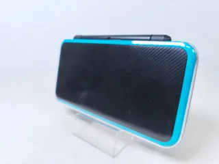 Nintendo 2DS XL Negra y Azul + Juegos