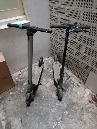 Se venden 3 patinetes eléctricos