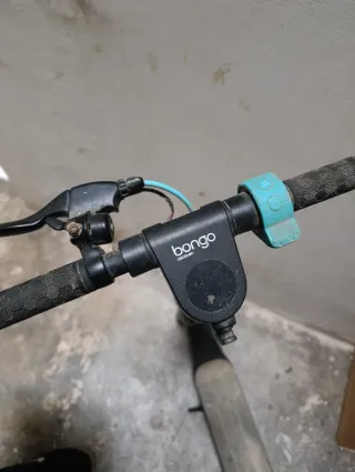 Se venden 3 patinetes eléctricos
