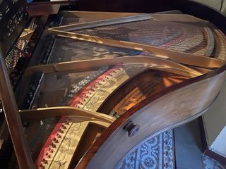 Piano de cola Neumeyer Berlín 1906 Restaurado