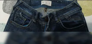 Pantalón vaquero azul oscuro