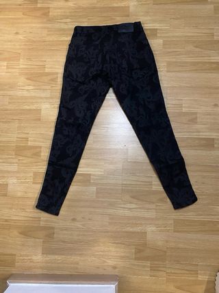 Pantalones vaqueros SikSilk.