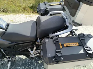 Moto Macbor Montana XR5 con Maletas