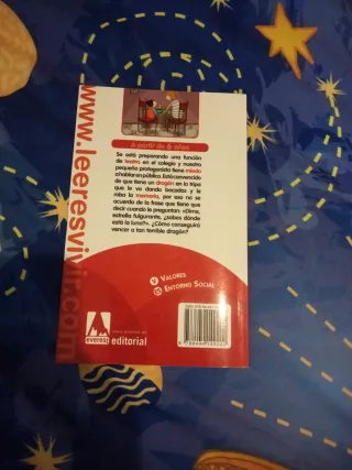Tengo un dragón en la tripa (Spanish Edition)
